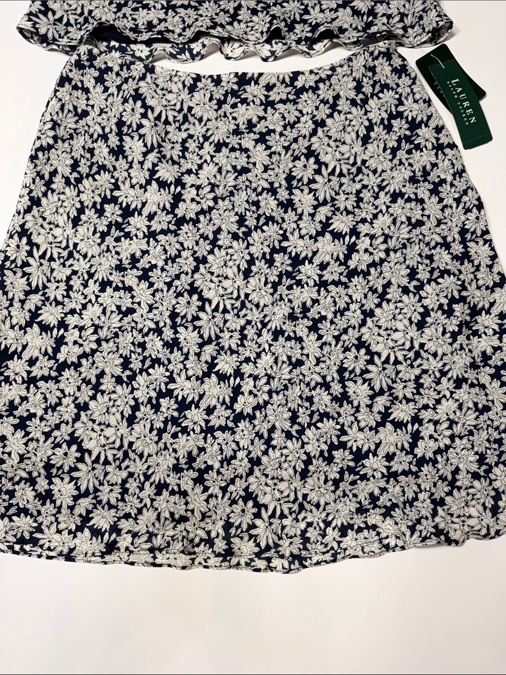 Lauren Ralph Lauren 2-Piece Set Top & Skirt Silk 12 NWT - Picture 9 of 10